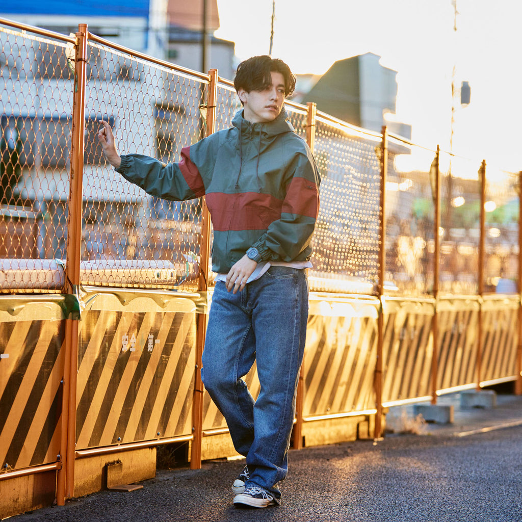 Casio G-Shock Men's Blue Resin Watch, Digital Display | Dw-H5600-2er