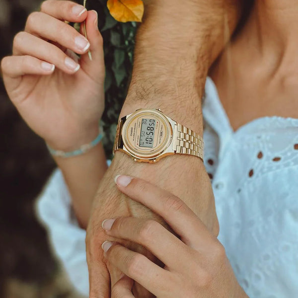 CASIO A171WEG-9A GOLDEN SPIRIT - SPORTY SOPHISTICATION UNISEX DIGITAL WATCH with stunning gold finish and precision features-i-Watch-3