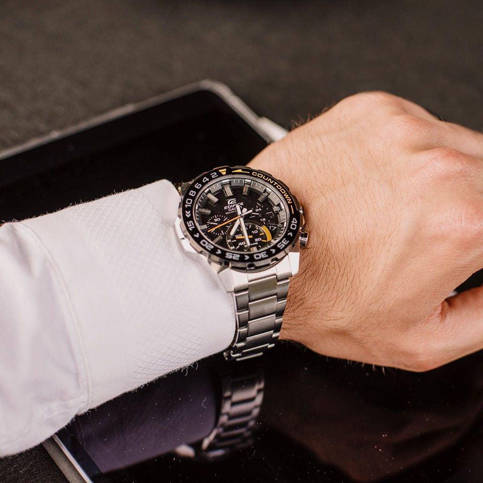 CASIO EDIFICE EFS-S550DB-1AVUDF - BOLD SPORTY MEN'S WATCH WITH SOLAR POWER & SAPPHIRE GLASS-i-Watch-3