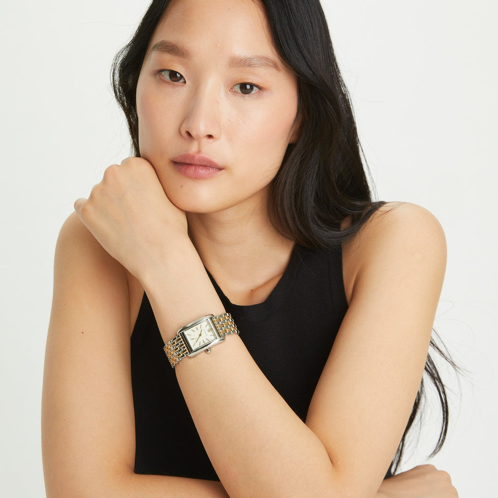 ساعة توري بورش للسيدات بهيكل فضي من الستانلس ستيل وسوار من الستانلس ستيل ذهبي/فضي