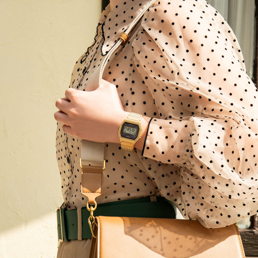 CASIO A1000MGA-5EF TIMELESS ELEGANCE - UNISEX GOLD MESH WATCH WITH CLASSIC MINIMALIST DESIGN-i-Watch-4