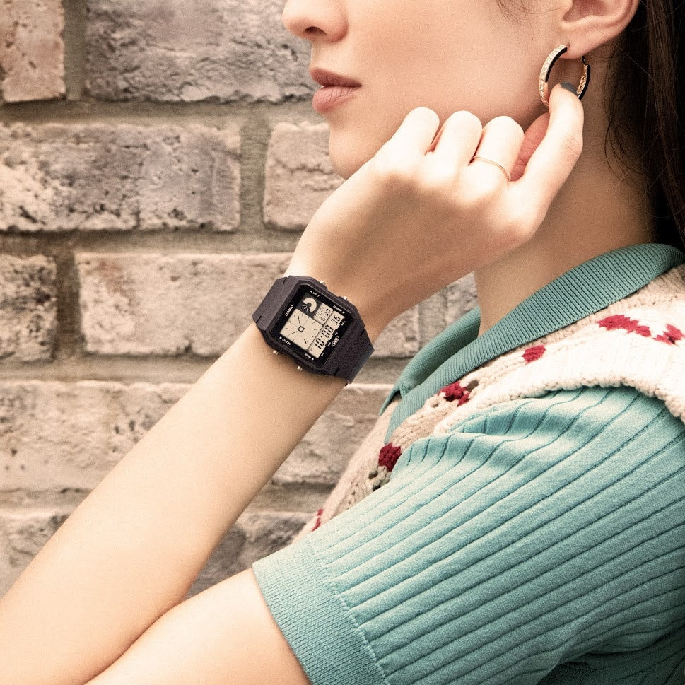 CASIO LF-20W-1ADF - ADVENTURE-READY SPORTY ELEGANCE UNISEX WATCH WITH BLACK RESIN BAND AND DIGITAL DISPLAY-i-Watch-4