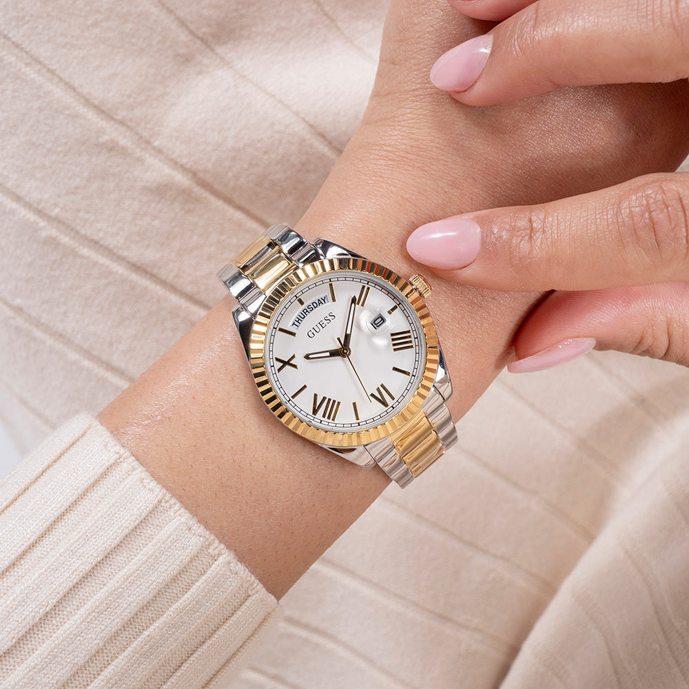 GUESS GW0308L6 CHIC SOPHISTICATION - RELIABLE TIMEPIECE FOR THE MODERN WOMAN-i-Watch-4