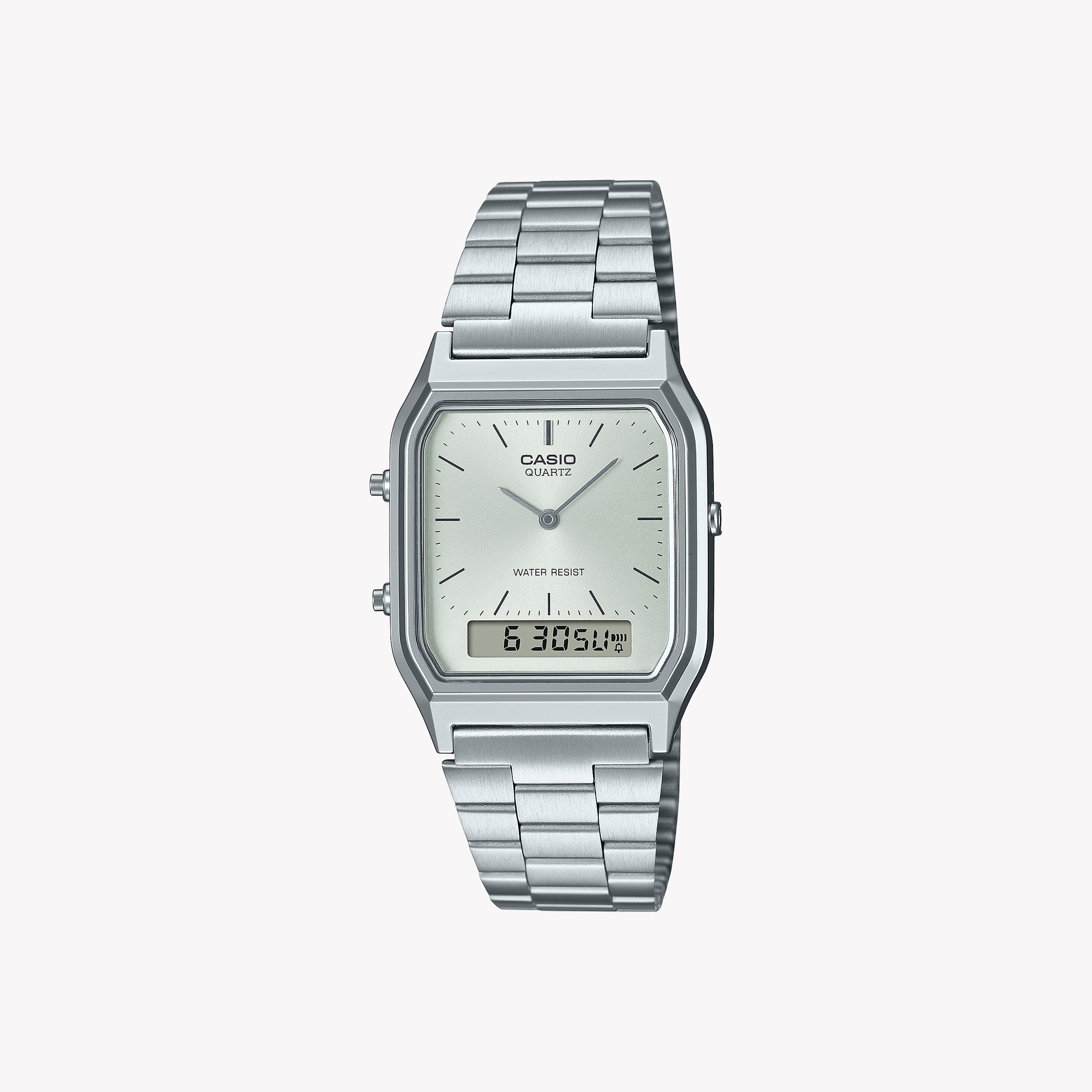 CASIO AQ-230A-7AMQY DYNAMIC VERSATILITY - SPORTY CHIC UNISEX WATCH with sleek chrome case and silver dial