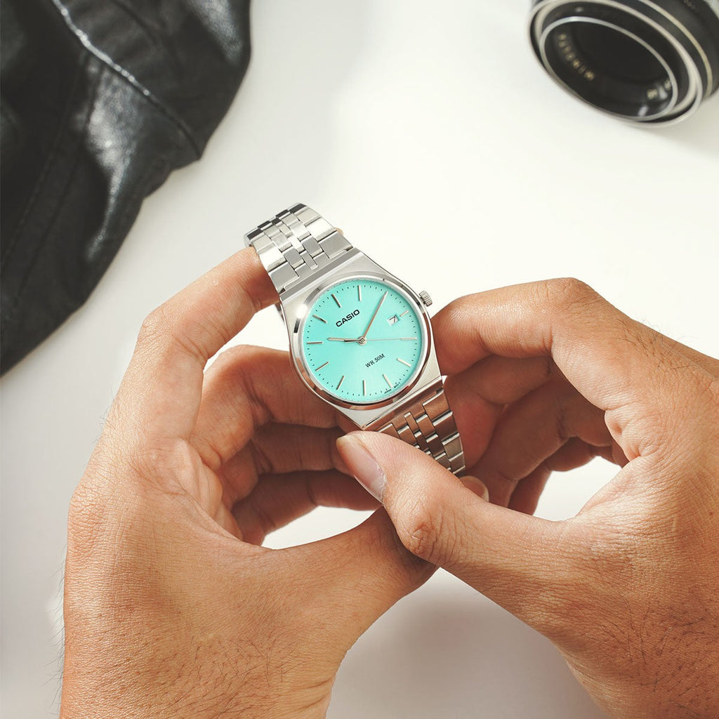 CASIO MTP-B145D-2A1VDF - SPORTY ELEGANCE WITH A VIBRANT BLUE DIAL AND STAINLESS STEEL BRACELET-i-Watch-3